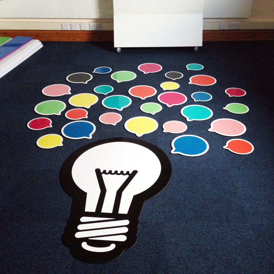 Speech bubble whiteboard