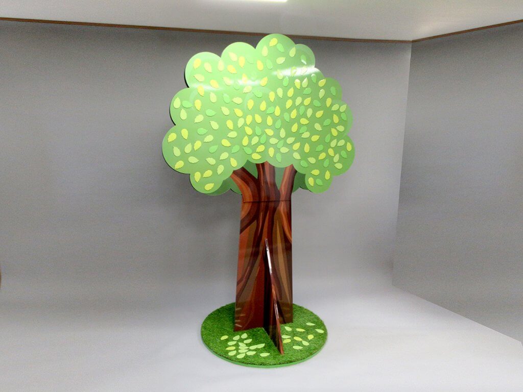 Custom shaped freestanding tree whiteboard