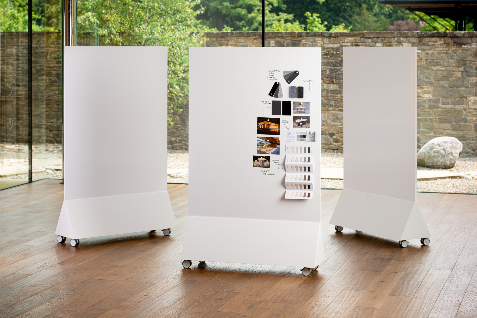 ThinkingWall Freestander group