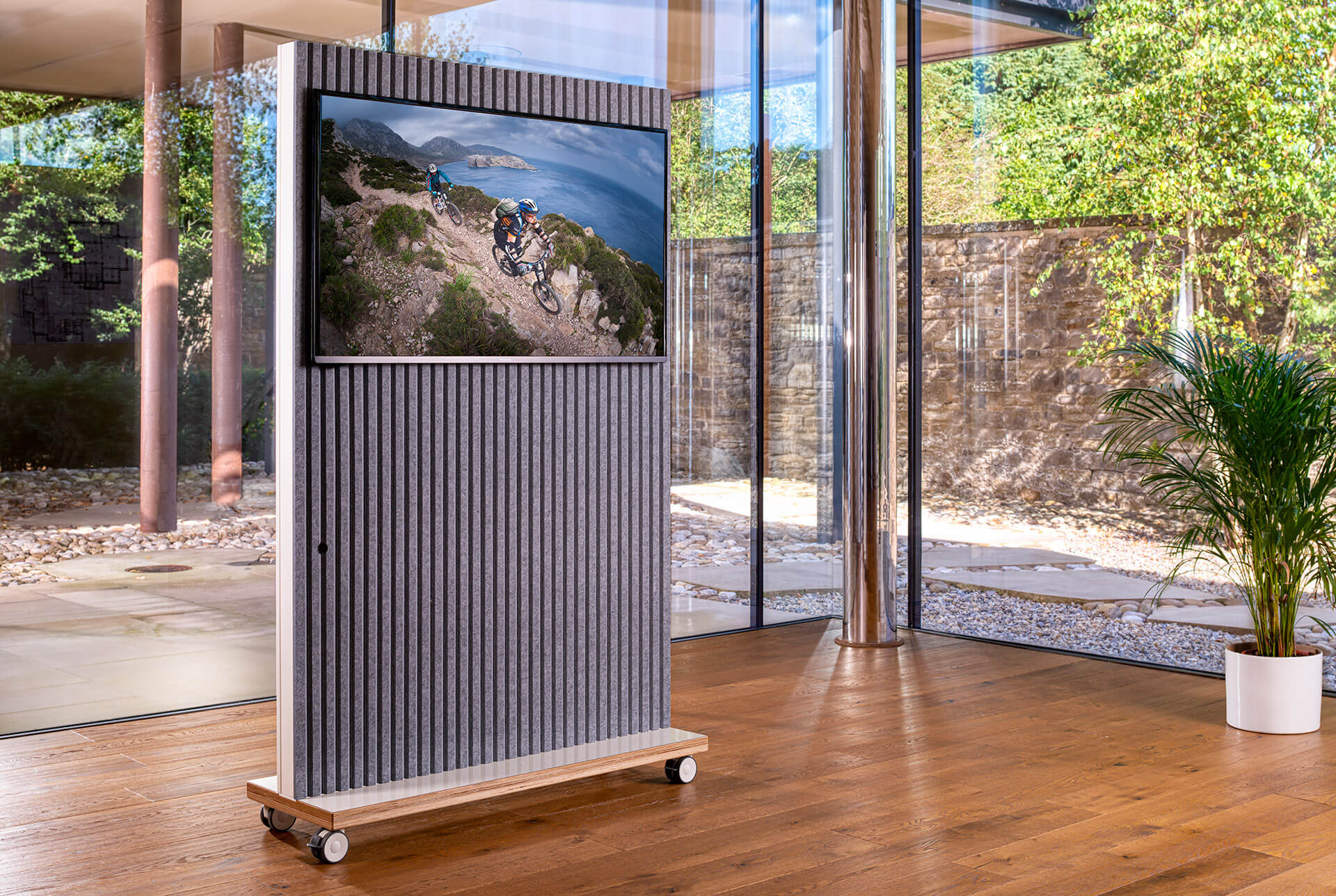 ThinkingWall Mobile Acoustic AV