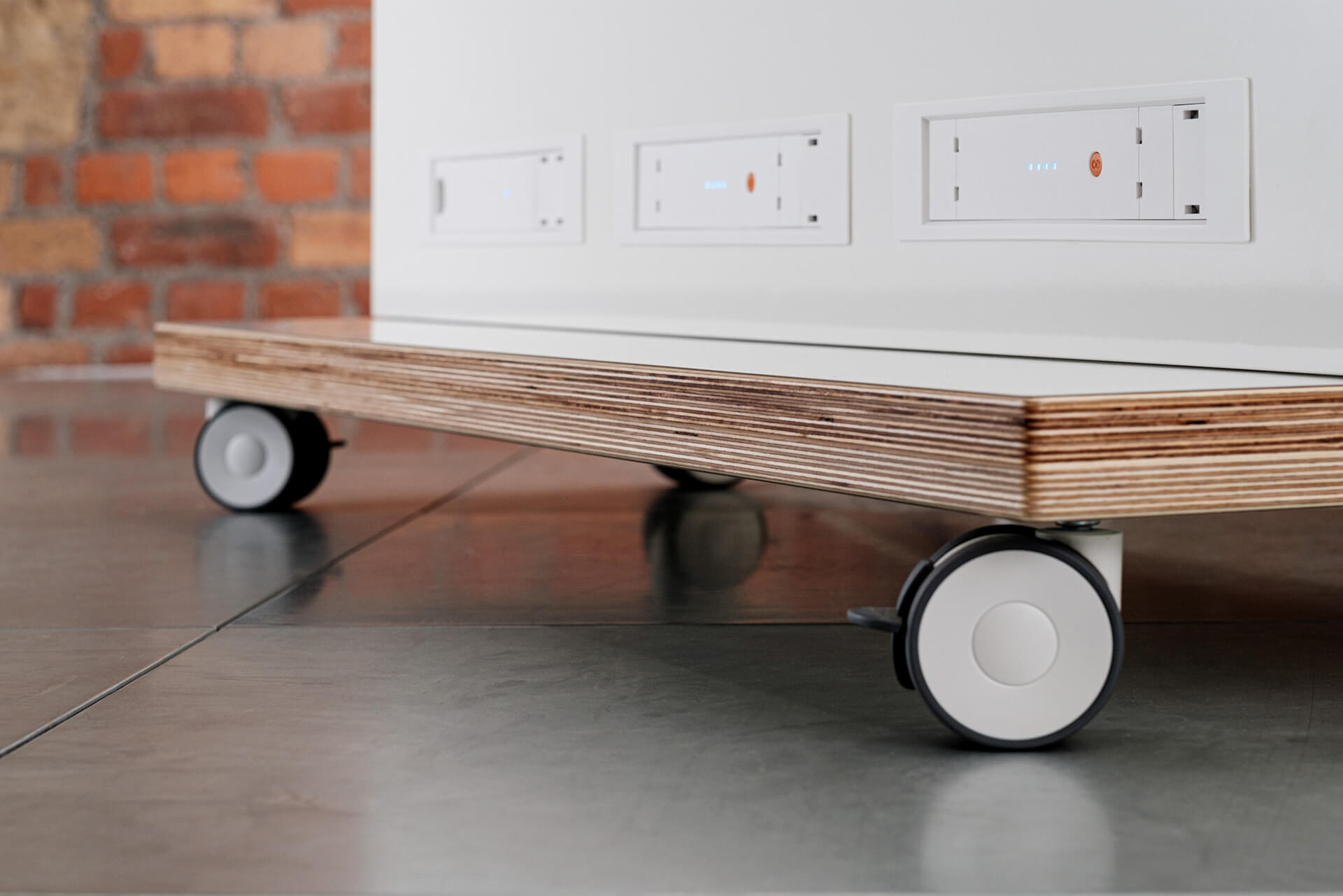 ThinkingWall Acoustic AV Freestander