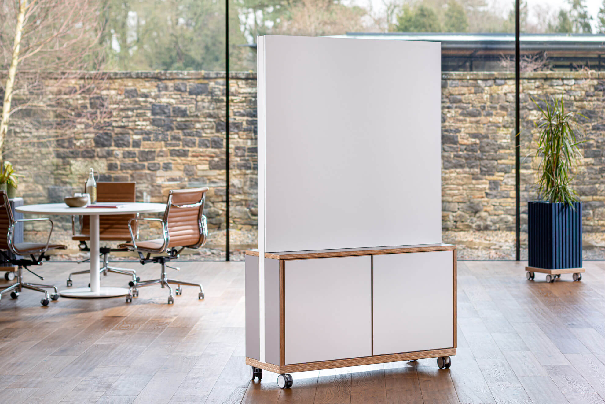 ThinkingWall Acoustic Cupboard Combi with whiteboard