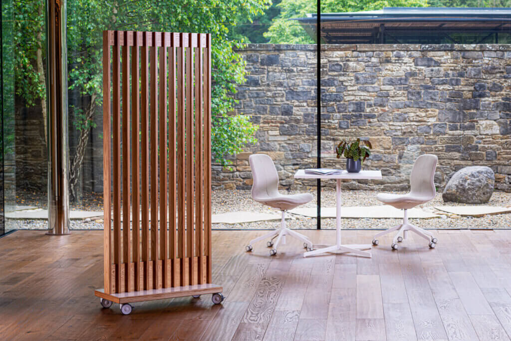 ThinkingWall Mobile Slatted Screen