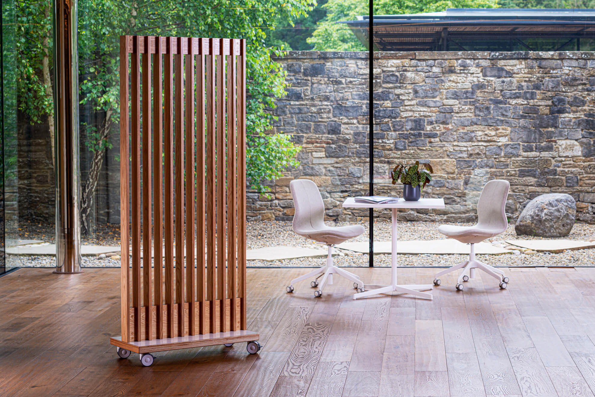 ThinkingWall Mobile Slatted Screen